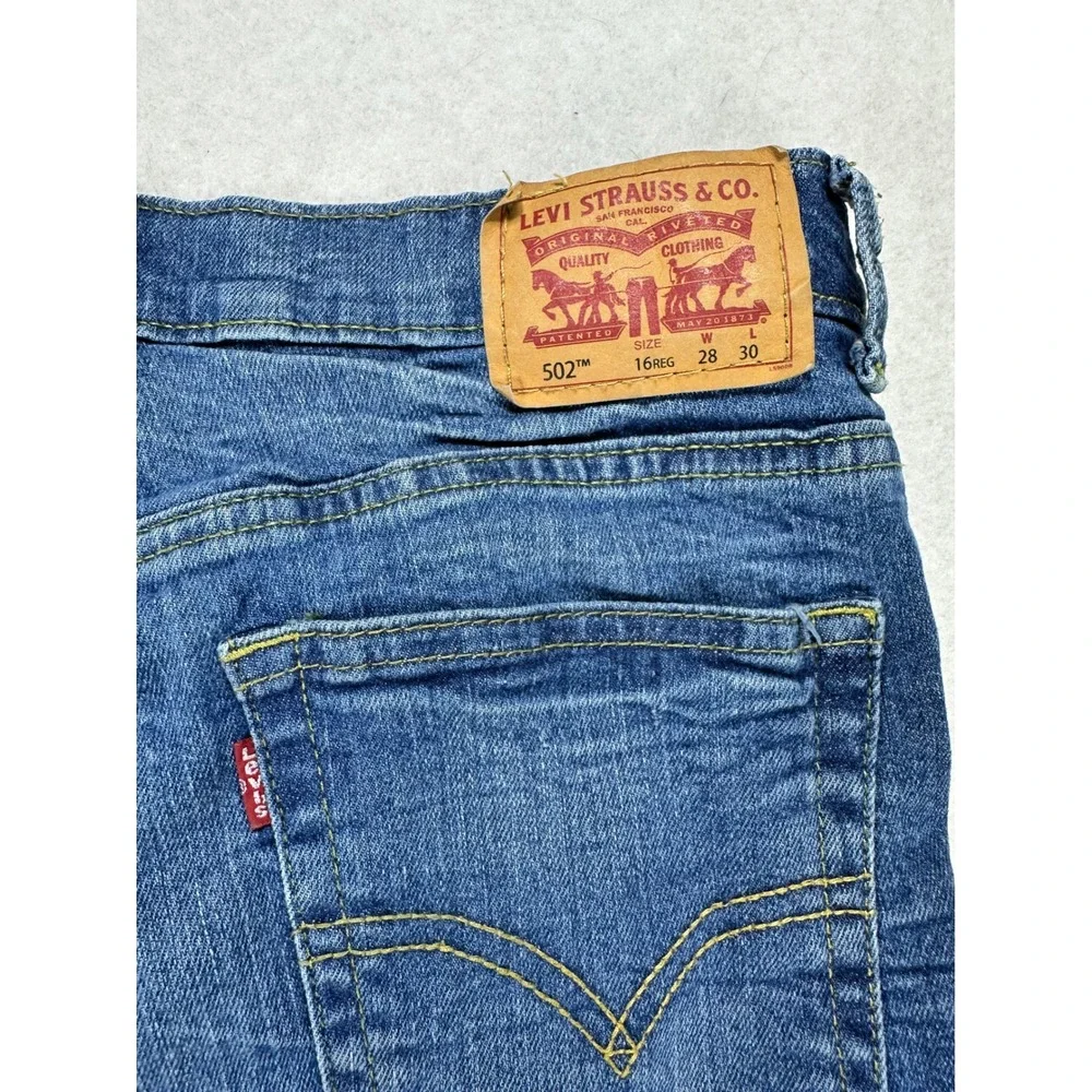 Levis 502 Regular Taper Jeans Mens 28x30 Medium Wash Blue Denim